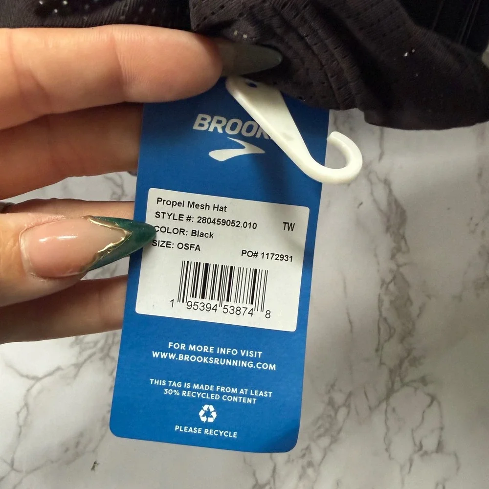 Brooks For Anything Under Sun Propel Mesh Hat Mens Black Breathable Lightweight